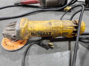 lot 49232 image: DeWalt D28110 4-12 Angle Grinder - Used&nbsp