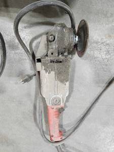 lot 49238 image: Milwaukee 7-inch Heavy Duty Angle Grinder&nbsp