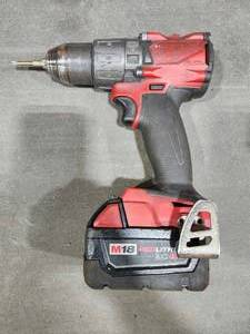 lot 49241 image: Milwaukee M18 FUEL Hammer DrillDriver with Battery&nbsp