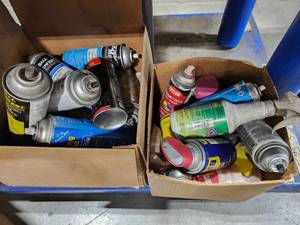 lot 49273 image: Lot of Mixed Spray Paint and Primers