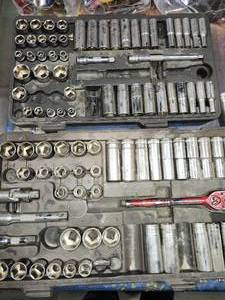 lot 49284 image: Professional Socket Set with Deep Wells and Extensions