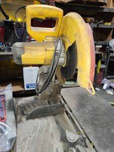 lot 49285 image: DeWalt Industrial Chop Saw&nbsp