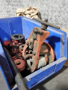 lot 49300 image: Industrial Pipe Threading Dies and ASTM A312 Seamless Pipes Lot&nbsp