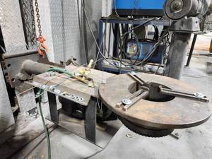lot 49304 image: Penflex Industrial Machine with Leeson Control