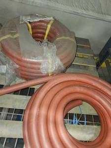 lot 49332 image: 1 SFI Fuel Oil Delivery Hose 250 PSI
