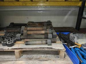 lot 49425 image: Industrial Grade Large Threaded Bolts and Nuts Set&nbsp