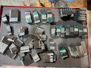lot 49366 image: Industrial Threading Dies and Chasers Set