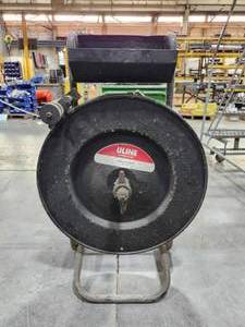 lot 49384 image: Uline Industrial Steel Strapping Dispenser Cart