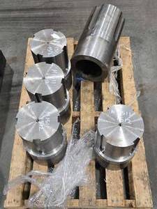 lot 34473 image: Industrial Stainless Steel Machined Cylinders - W1511 Series&nbsp