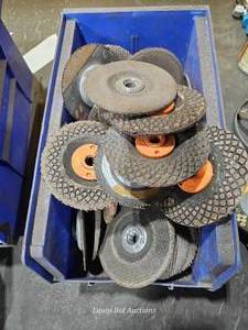 lot 34380 image: Lot of Used Grinding &amp Cutting Discs&nbsp