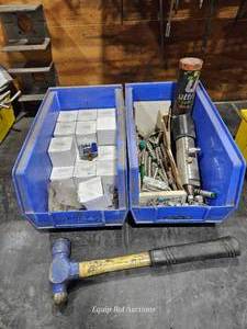 lot 48768 image: Industrial Pressure Gauge Lot with Tools