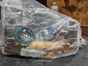 lot 48774 image: New VERSA 3-Port Solenoid Valve Assembly&nbsp