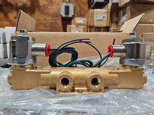 lot 48796 image: VERSA Dual Solenoid Hydraulic Control Valve Assembly