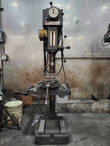lot 20256 image: Dayton 20 Industrial Drill Press Model 6W282B
