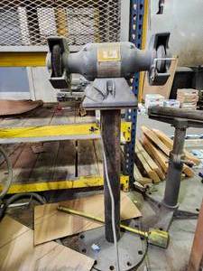 lot 20266 image: Baldor 712 Industrial Bench Grinder