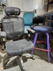 lot 35379 image: (4) Used Office Chair Set with Shop Stool&nbsp&nbsp
