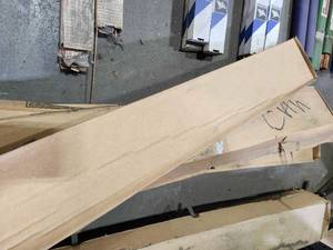 lot 35426 image: (2) Lincoln LA-84 GTAN Welding Electrodes&nbsp