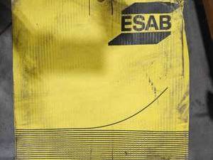 lot 49473 image: (1) New ESAB SPOLARC81 Copper-Coated Welding Wire