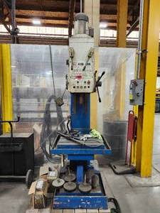 lot 43 image: KSB 40B Industrial Drill Press Machine