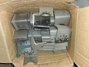 lot 48897 image: Bulk Lot of Industrial Steel Brackets&nbsp