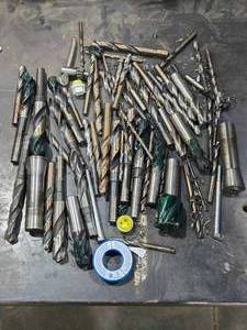 lot 34478 image: Large Lot of Used Industrial Drill Bits