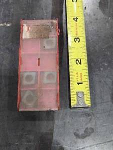 lot 34634 image: Vintage Carbide Insert Storage Case with Inserts&nbsp