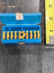 lot 34644 image: Vardex VKX .31R 8NPT Carbide Threading Inserts&nbsp&nbsp