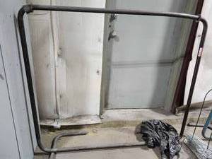 lot 35478 image: (2) Used Clothing Garment Rack&nbsp