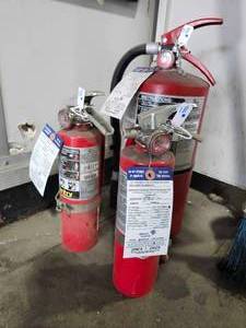 lot 35482 image: Johnson Controls Fire Extinguishers&nbsp