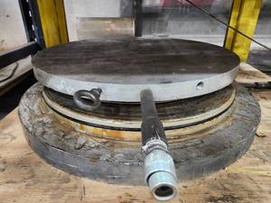 lot 43905 image: 29-inch Industrial Heavy Duty Bridge Bearing Assembly&nbsp