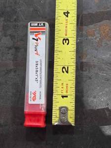 lot 34711 image: V7 Plus 38 x 38 x 1 Square End Mill&nbsp&nbsp