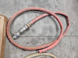 lot 20330 image: GE Industrial Fluorescent Lights, RED Rubber Hose And Plastic Hose&nbsp