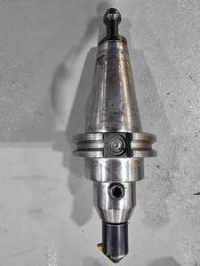 lot 34302 image: Cat40 CNC Tool Holder - Techniks CAT40-ER16-4.0