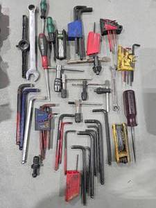 lot 34304 image: Mixed Lot of Professional Hand Tools and Allen Wrenches