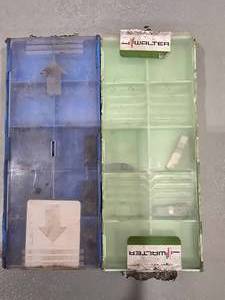 lot 34321 image: Walter Select Industrial Cutting Tool Insert Cases