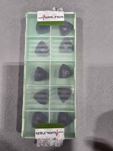 lot 34328 image: Walter Select WKP25S Carbide Cutting Inserts - 10 Pack