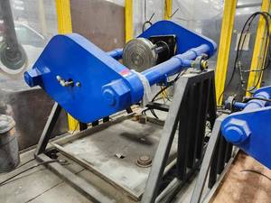 lot 50 image: Industrial Hydraulic Cylinder Test Stand