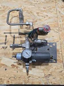 lot 34761 image: Industrial Pressure Regulator Assembly with Gauge&nbsp