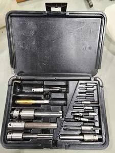 lot 36924 image: Professional Boring Head Tool Set with Case