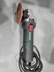 lot 36945 image: Metabo W 1100-125 Angle Grinder&nbsp