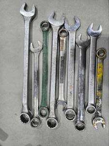 lot 36954 image: Mixed Combination Wrench Set