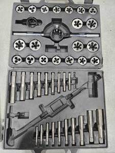lot 36957 image: Professional 45-Piece Tap and Die Set&nbsp