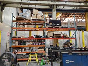 lot 43921 image: Industrial Warehouse Pallet Racking System&nbsp