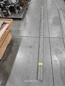 lot 49492 image: Industrial Steel Tubing Bundle - Blue Interior&nbsp