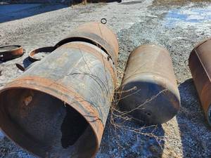 lot 50031 image: (3) Large Industrial Steel Storage Tanks&nbsp