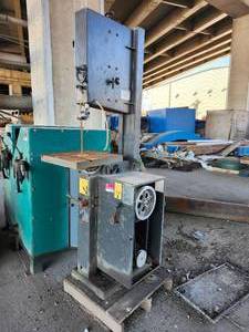 lot 50045 image: Palmgren 15 Industrial MetalWood Band Saw Model 83115&nbsp