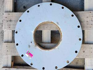 lot 50071 image: Large Industrial Steel Flange - 30 Inch Diameter&nbsp