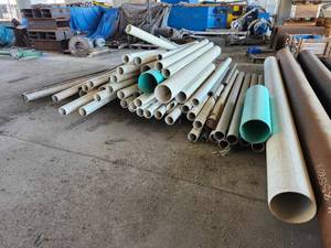 lot 50085 image: Large Lot of Mixed PVC Pipes