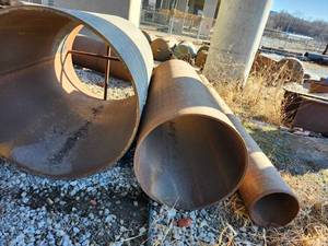 lot 50094 image: Large Industrial Steel Pipe Sections&nbsp