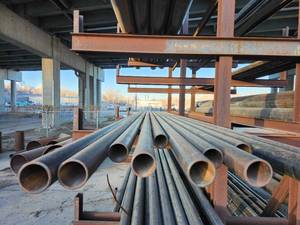 lot 50100 image: (11) 20ft 2.5in  Industrial Steel Pipes